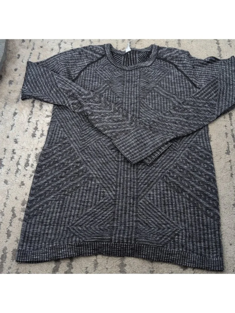 Lululemon Restless Pullover Heathered Black